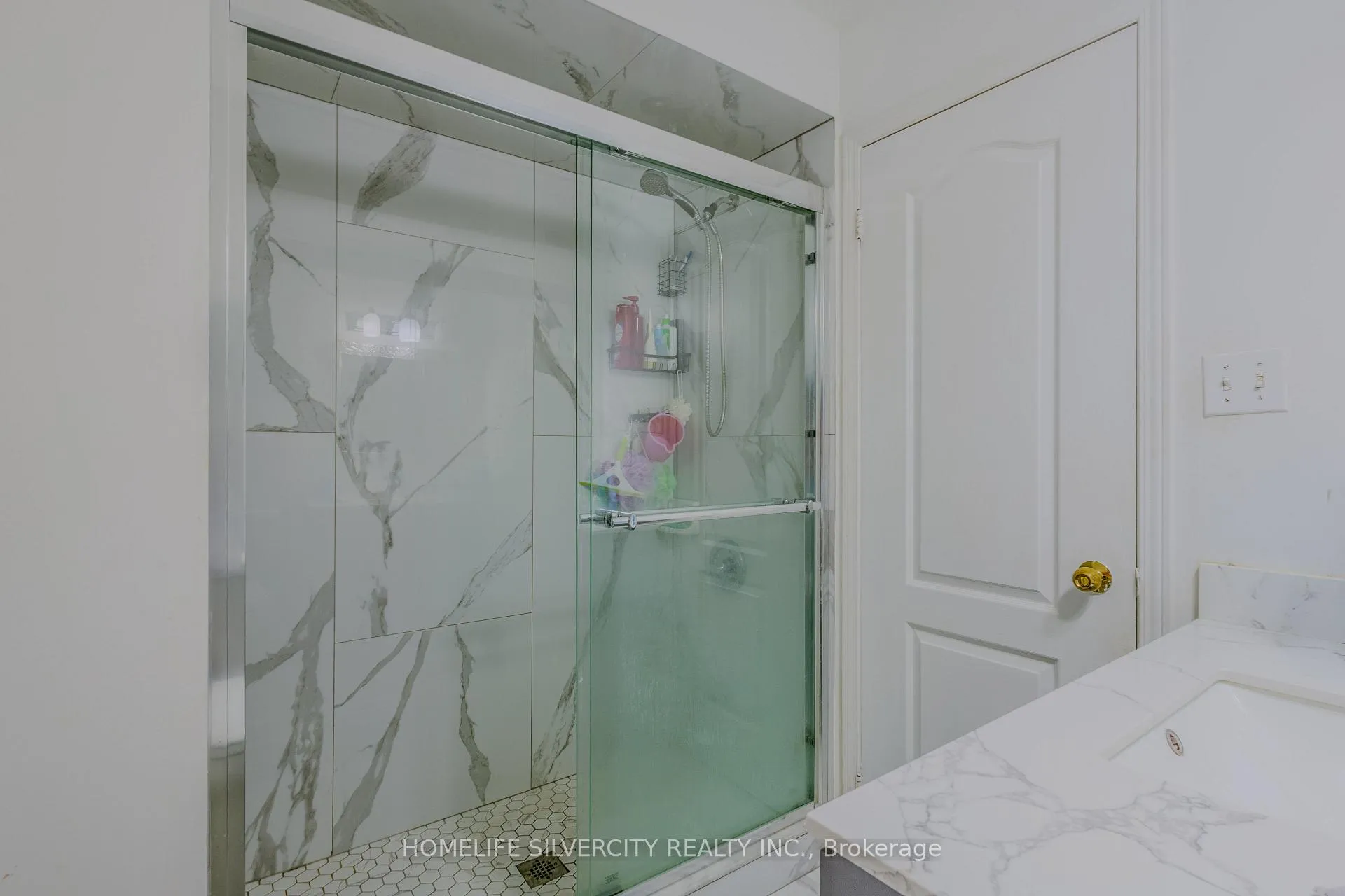 Photo 27 of 57 Saintsbury Crescent, Brampton, Sandringham-Wellington — HOMEH
