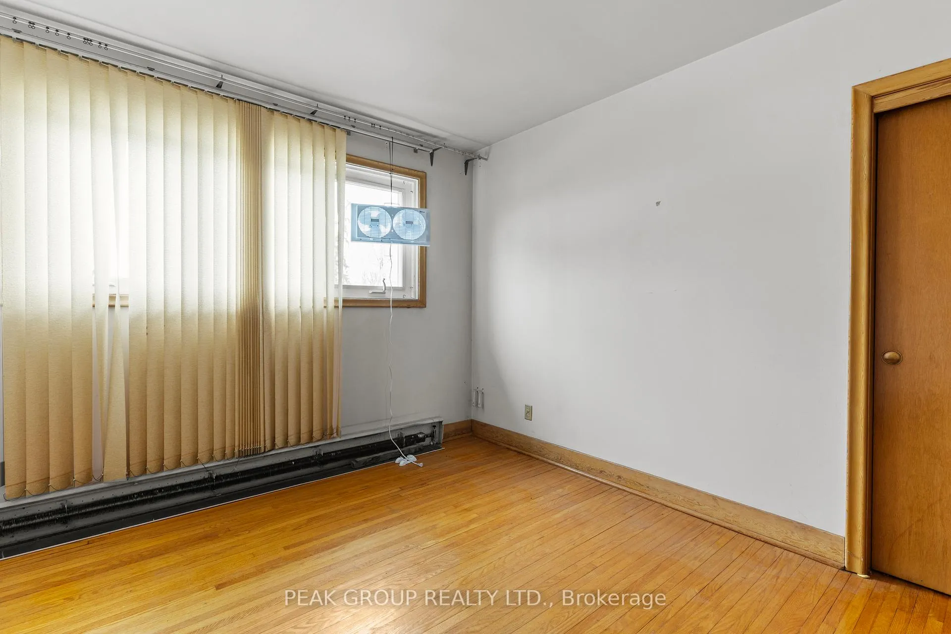 Photo 8 of 73 Riverview Boulevard, St. Catharines, Glendale/Glenridge — HOMEH