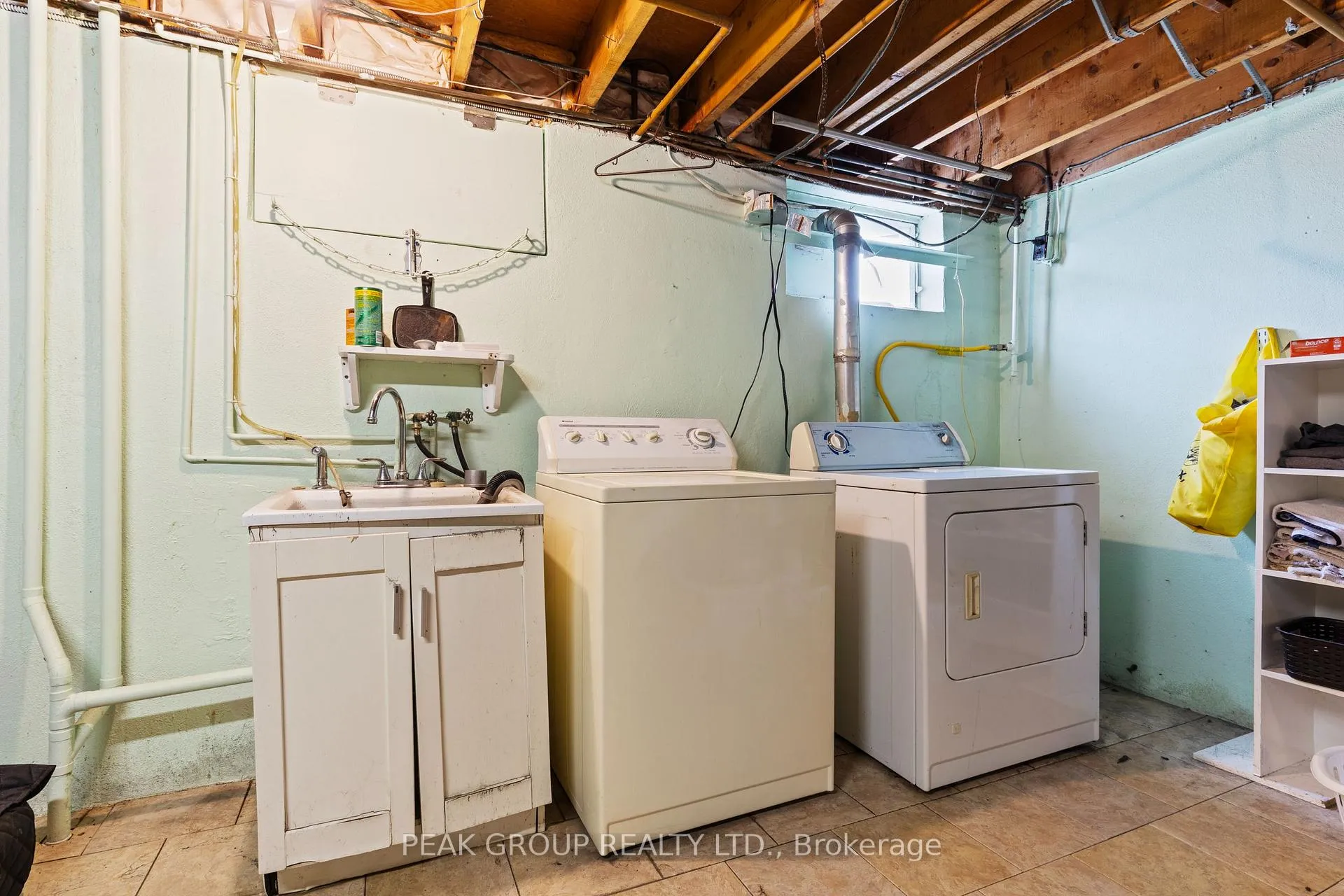 Photo 15 of 73 Riverview Boulevard, St. Catharines, Glendale/Glenridge — HOMEH
