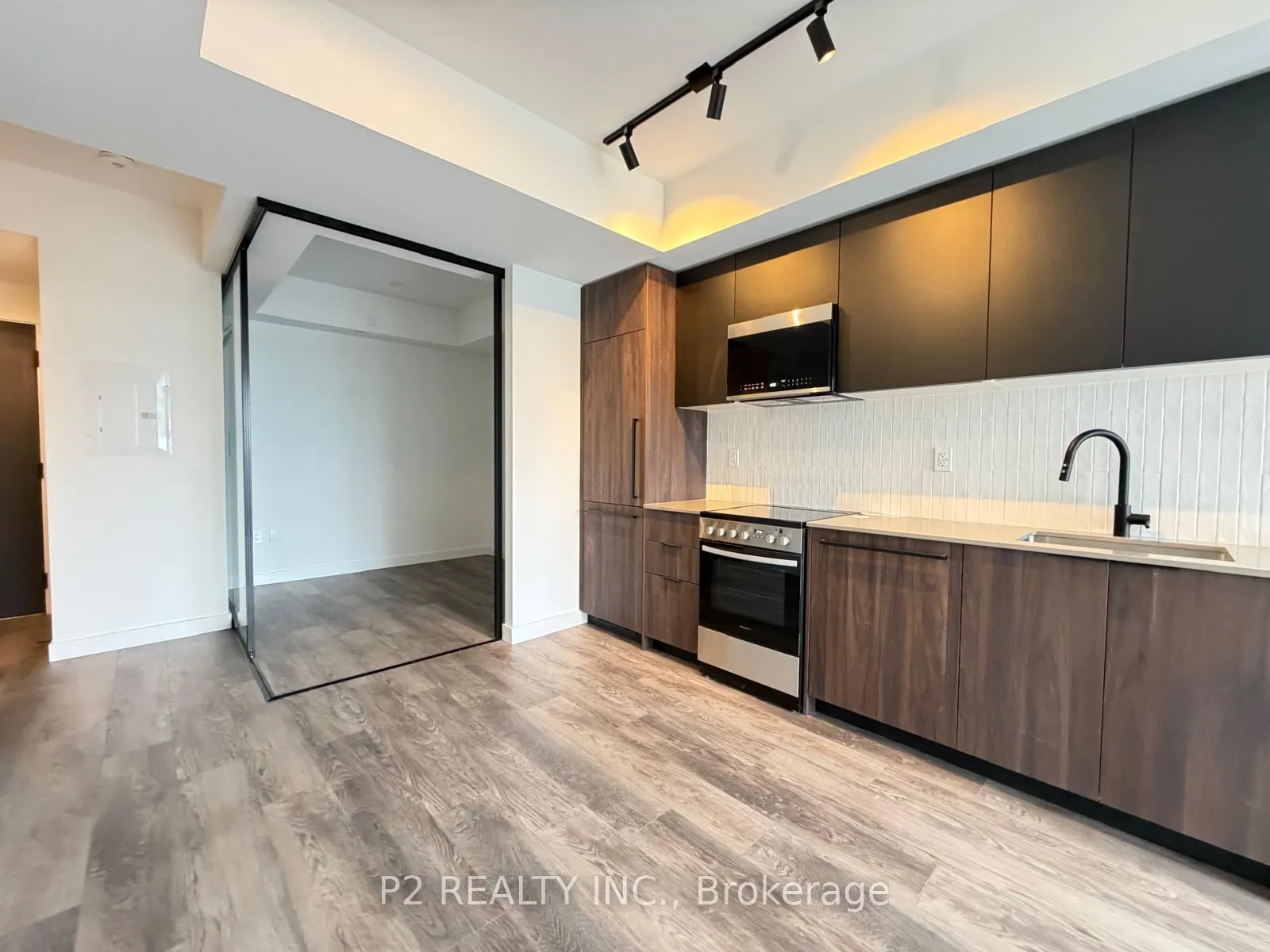 Photo 4 of Unit 512, 1635 Military Trail, Scarborough, Centennial Scarborough — HOMEH