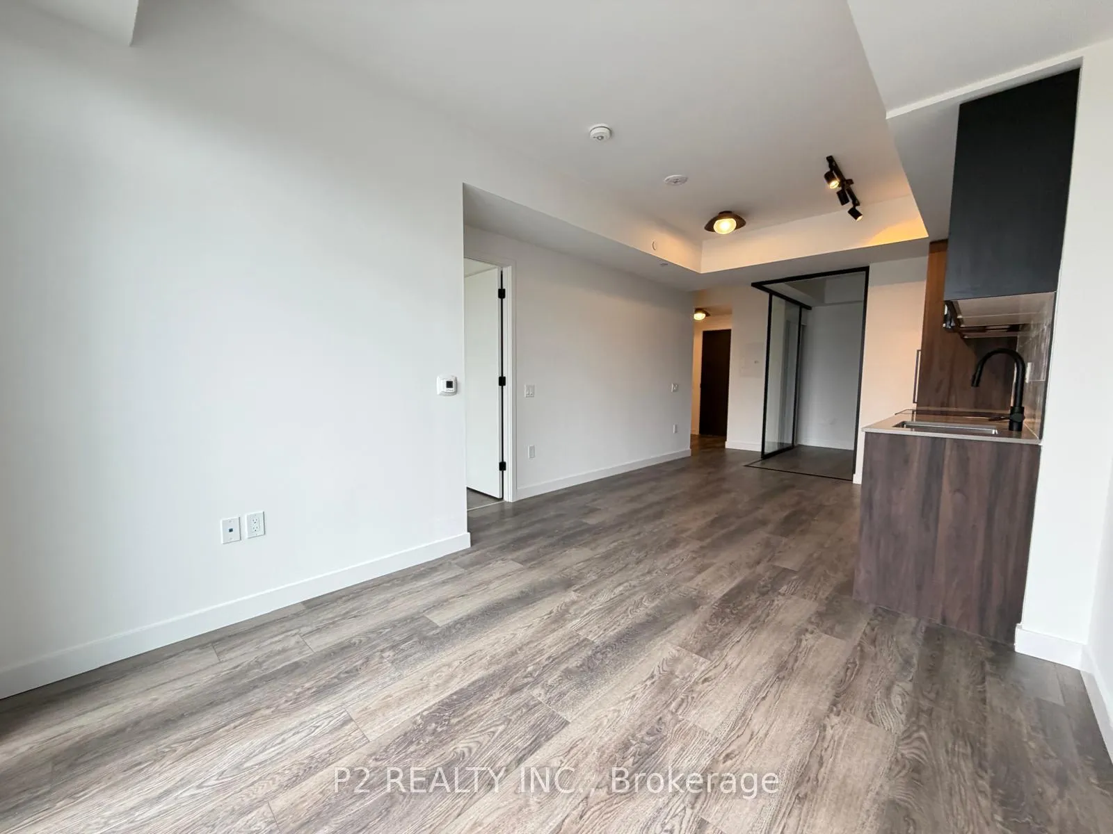 Photo 5 of Unit 512, 1635 Military Trail, Scarborough, Centennial Scarborough — HOMEH