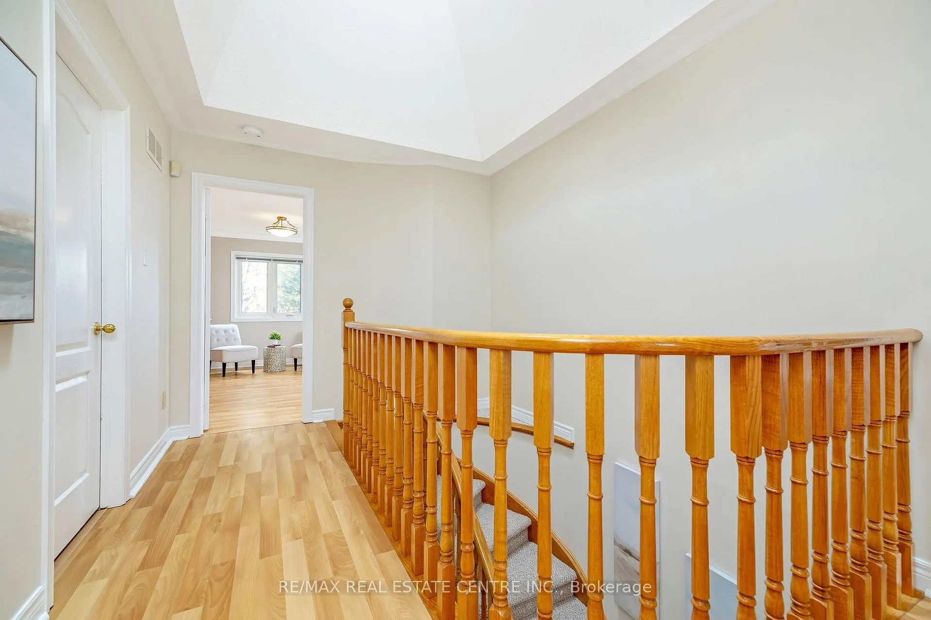Photo 20 of 48 Samuel Crescent, Halton Hills, Georgetown — HOMEH