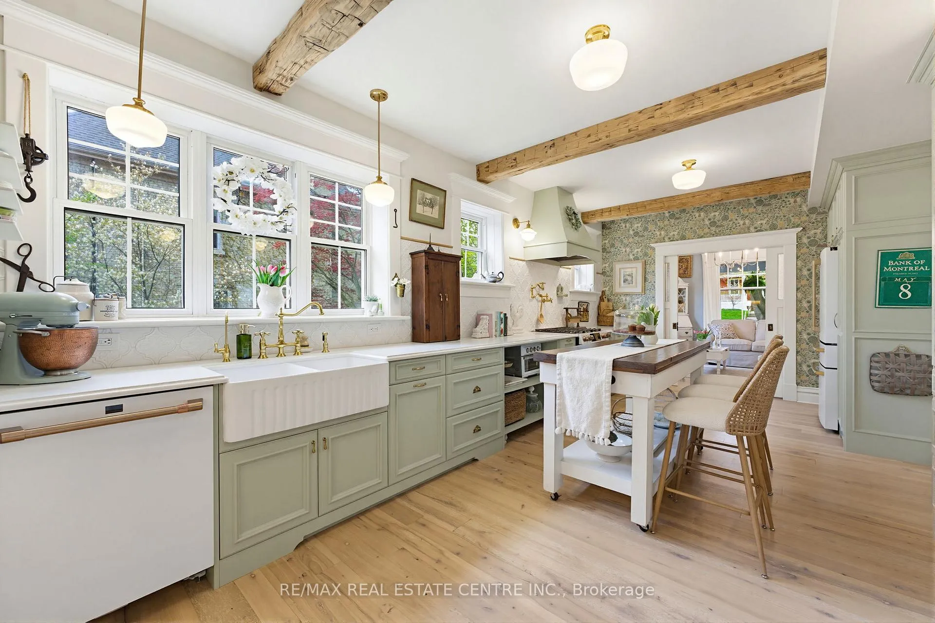 Photo 15 of 33 Brant Road N, Cambridge — HOMEH