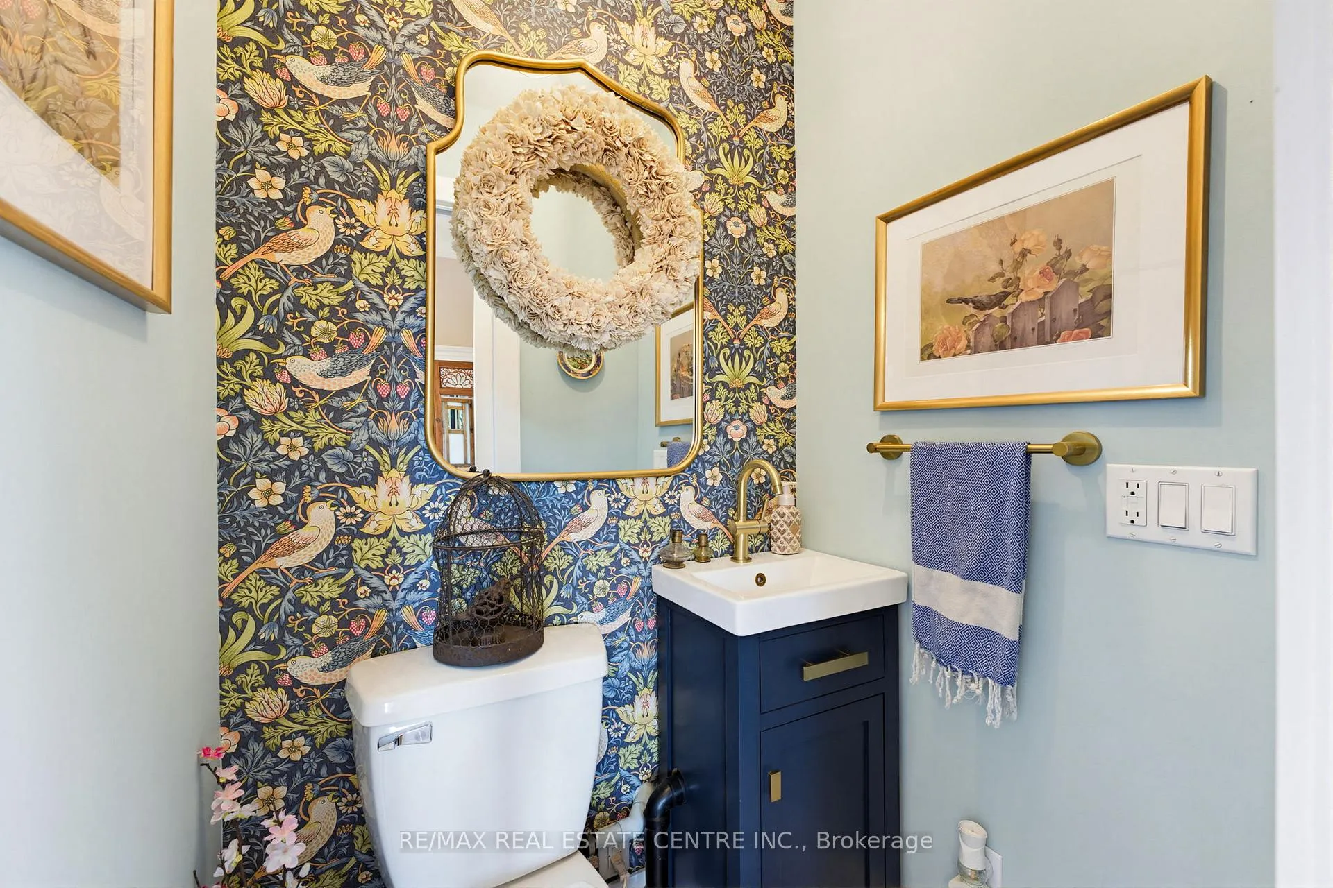 Photo 20 of 33 Brant Road N, Cambridge — HOMEH
