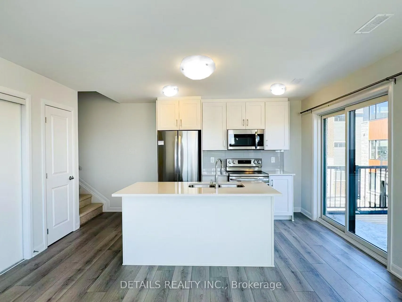 Photo 2 of 1503 Creekway Private, Ottawa, Kanata - Kanata Lakes/Heritage Hills — HOMEH