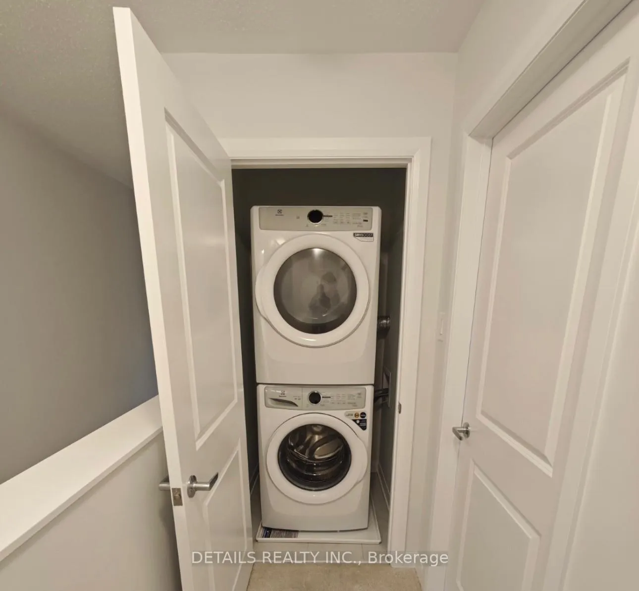 Photo 17 of 1503 Creekway Private, Ottawa, Kanata - Kanata Lakes/Heritage Hills — HOMEH