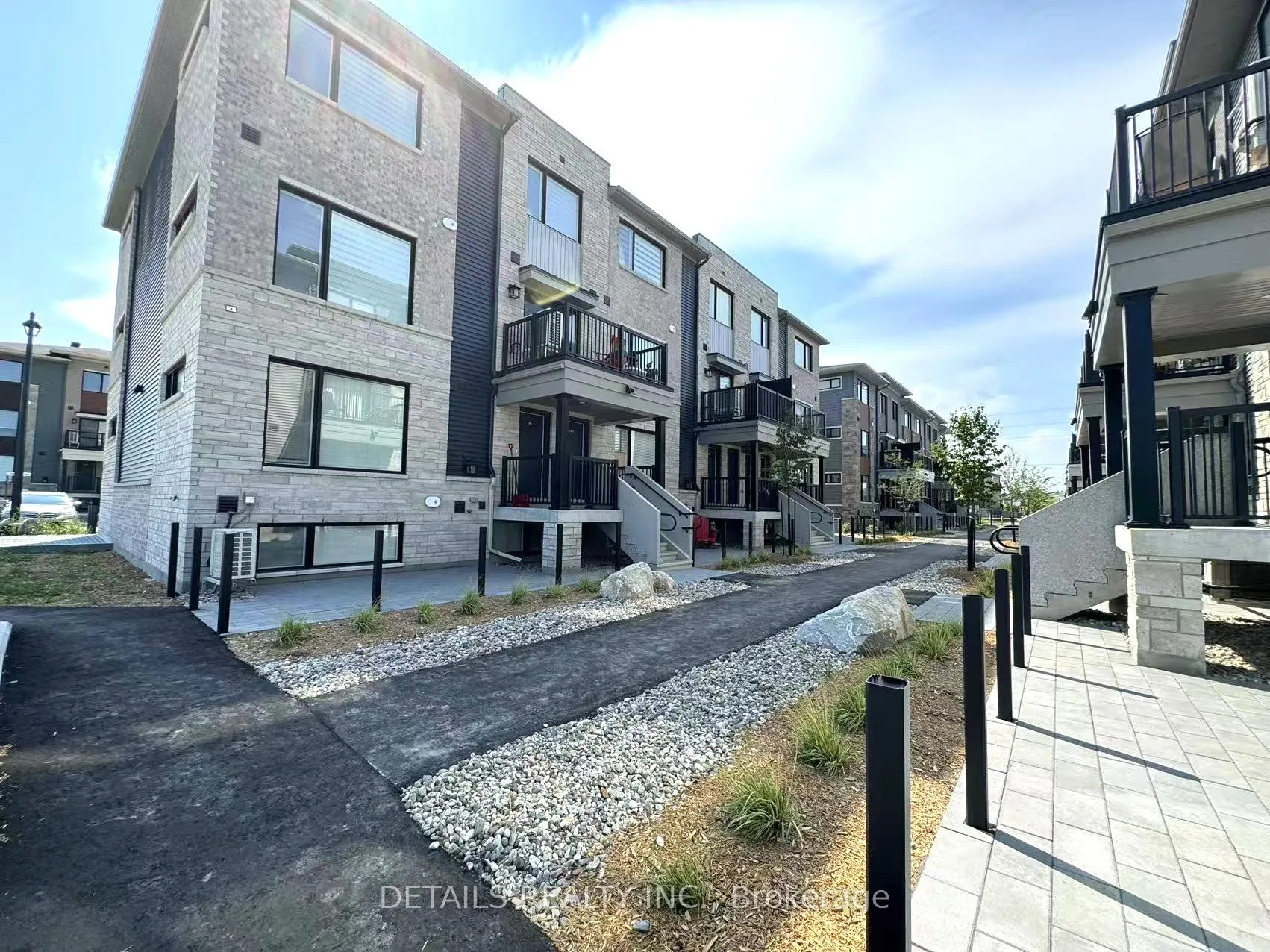 Photo 19 of 1503 Creekway Private, Ottawa, Kanata - Kanata Lakes/Heritage Hills — HOMEH