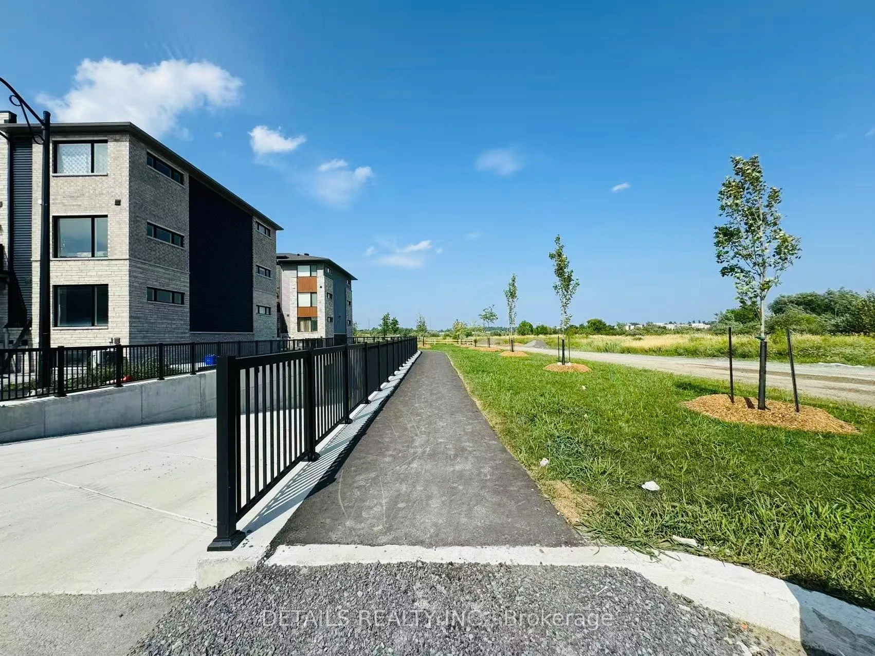 Photo 21 of 1503 Creekway Private, Ottawa, Kanata - Kanata Lakes/Heritage Hills — HOMEH
