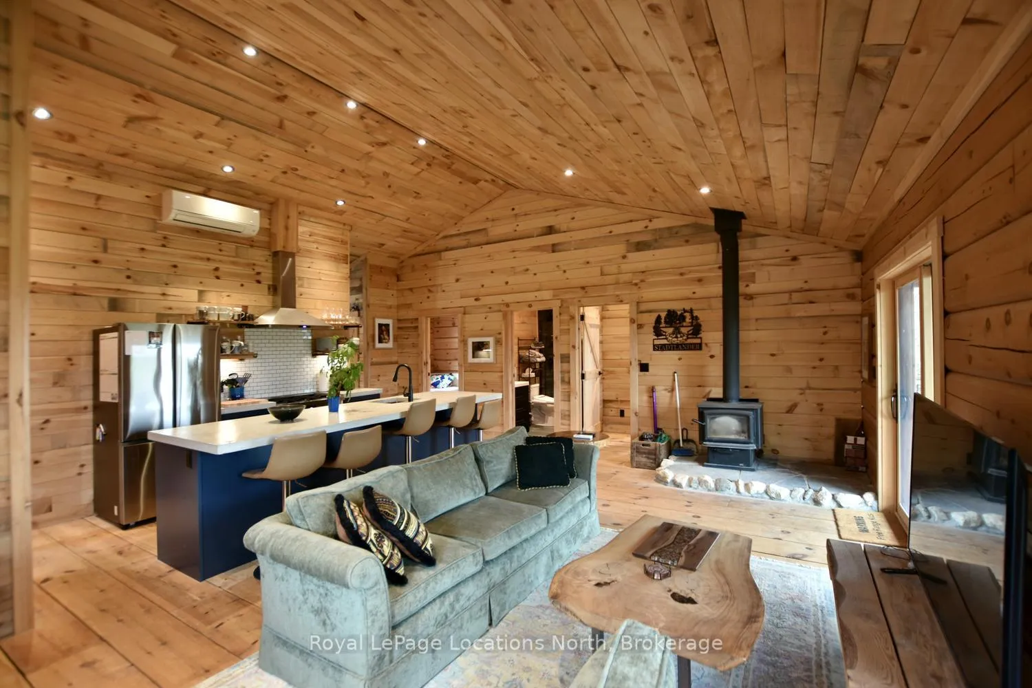 Photo 8 of 449341 10th Concession, Grey Highlands — HOMEH