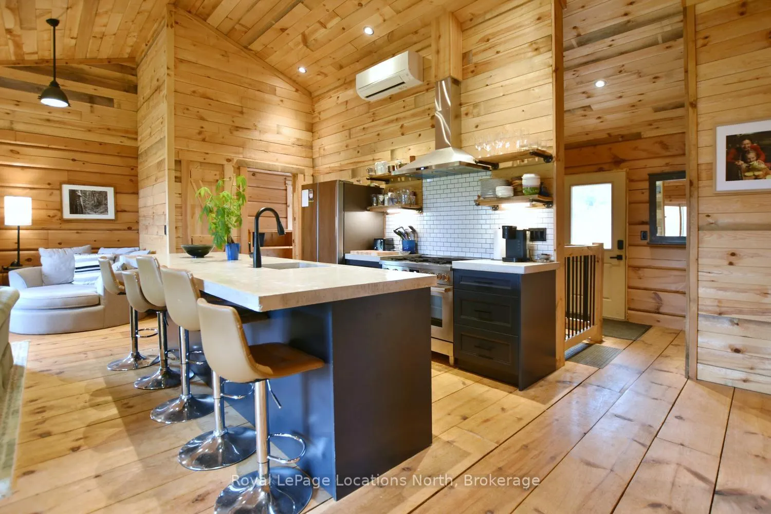 Photo 12 of 449341 10th Concession, Grey Highlands — HOMEH