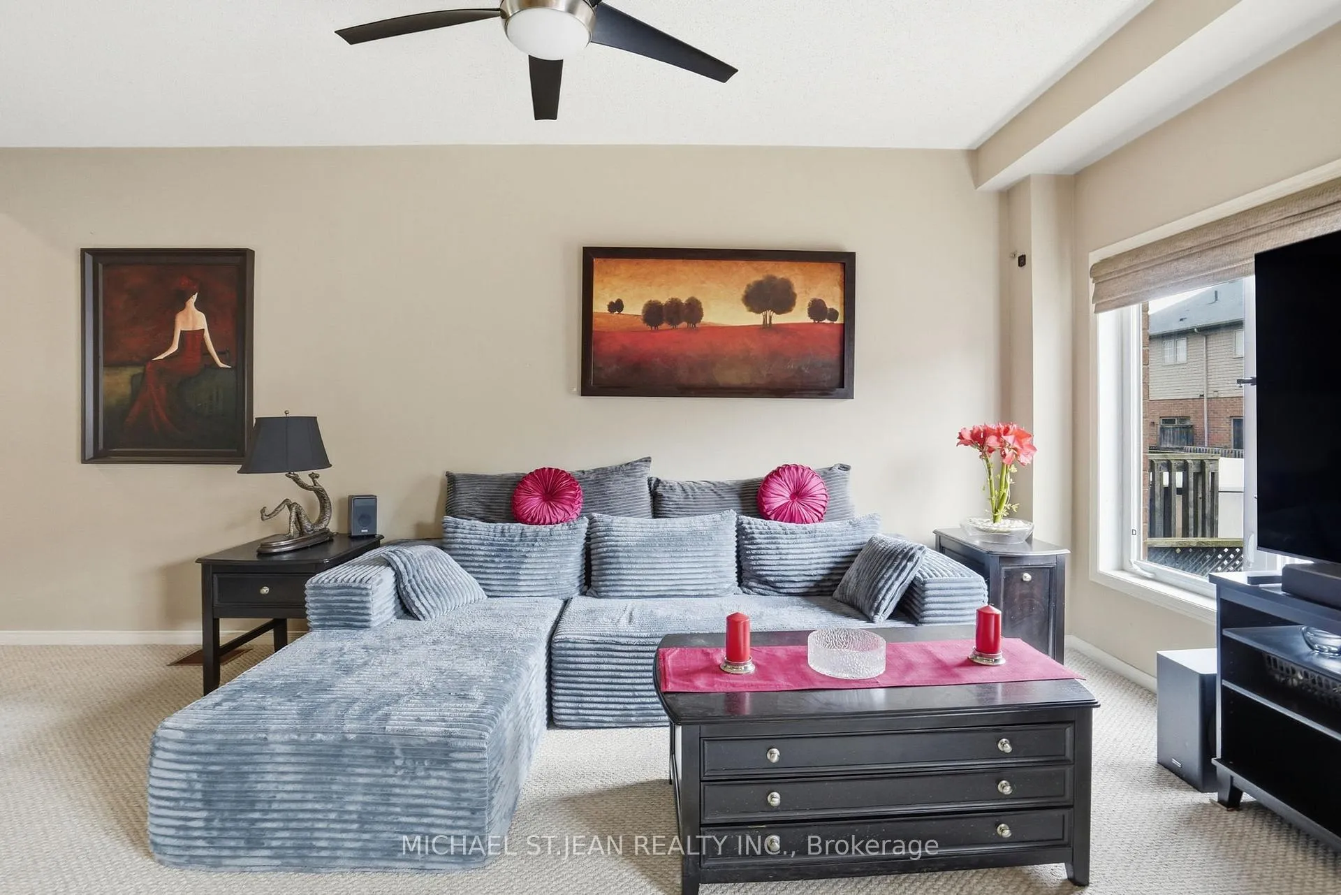 Photo 12 of 131 Bankfield Crescent, Hamilton, Stoney Creek Mountain — HOMEH