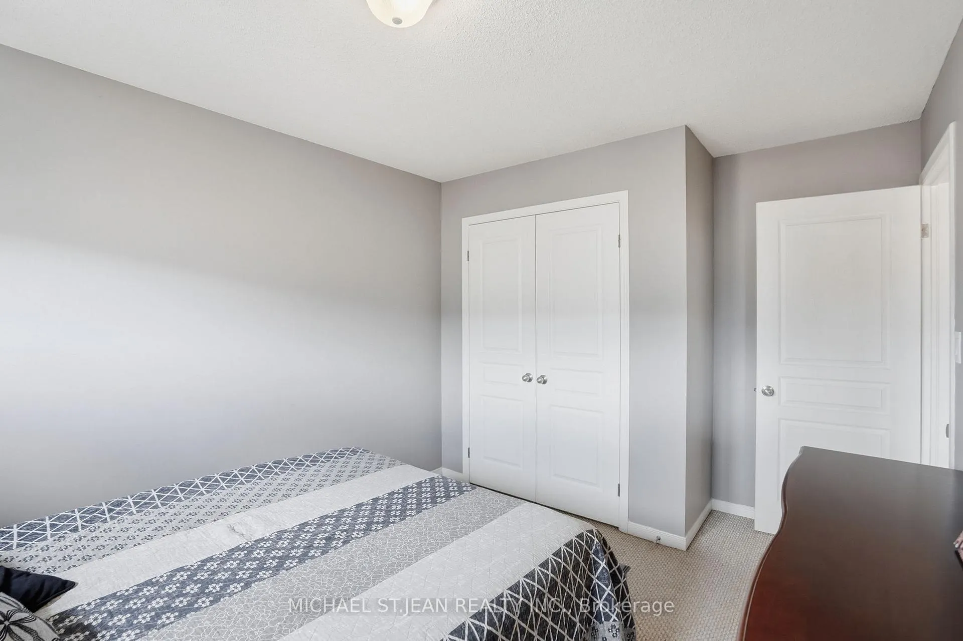 Photo 34 of 131 Bankfield Crescent, Hamilton, Stoney Creek Mountain — HOMEH