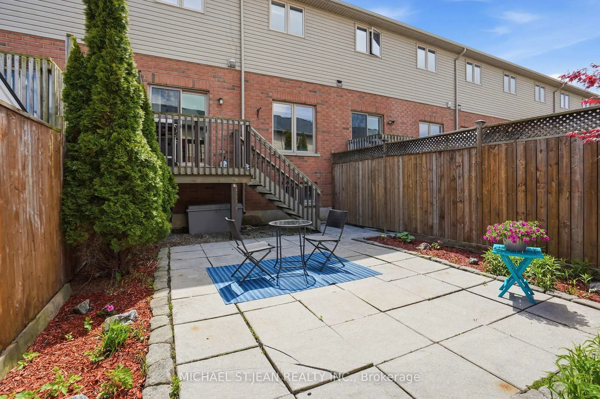 Photo 43 of 131 Bankfield Crescent, Hamilton, Stoney Creek Mountain — HOMEH