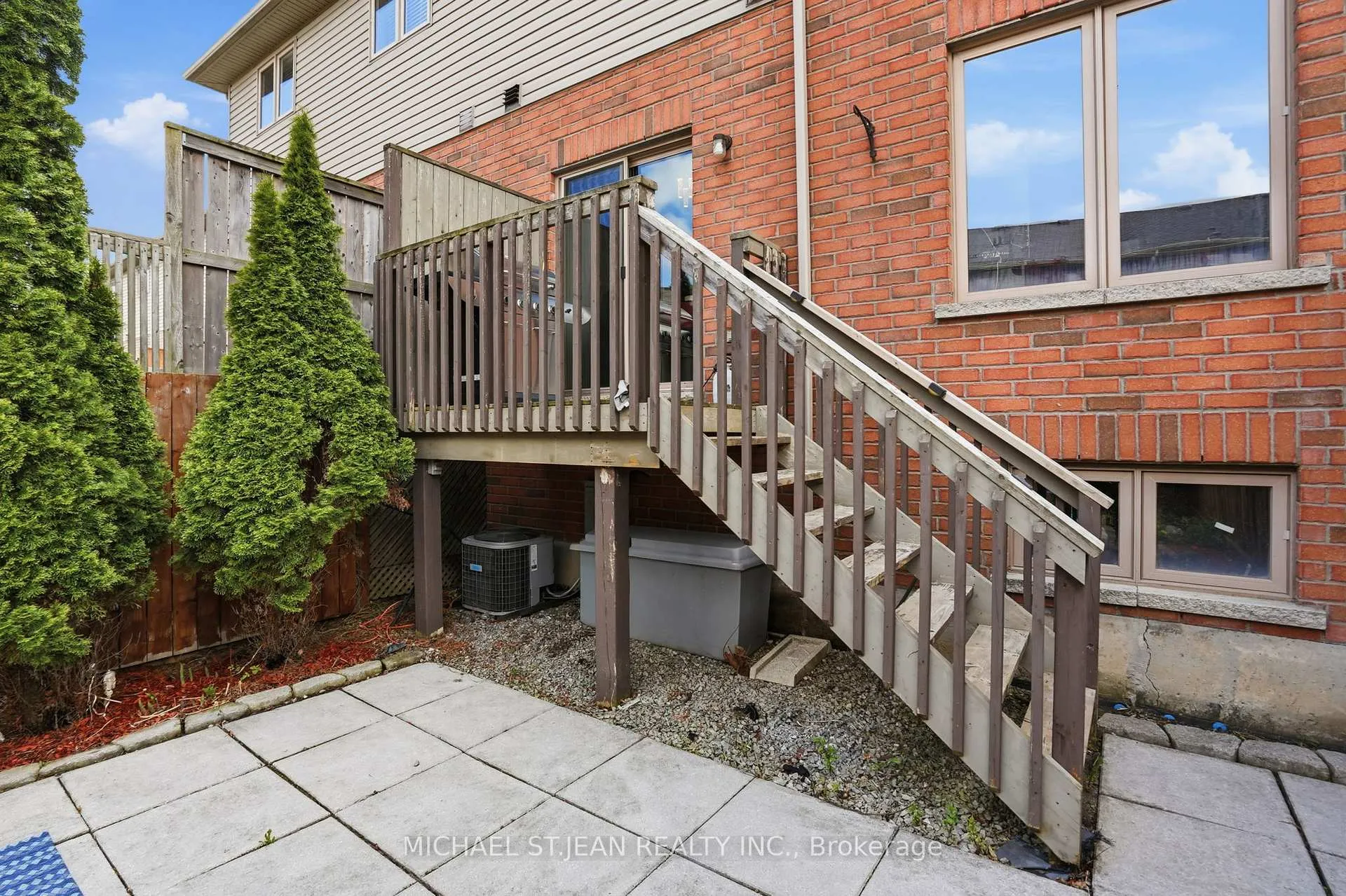 Photo 45 of 131 Bankfield Crescent, Hamilton, Stoney Creek Mountain — HOMEH