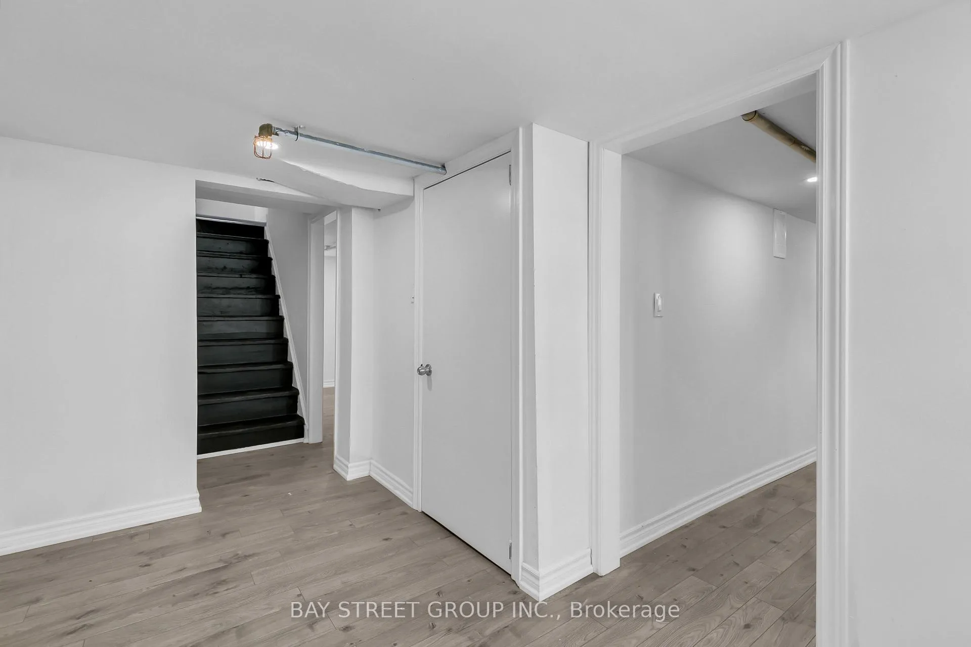Photo 19 of 280-282 Campbell Avenue, Windsor — HOMEH