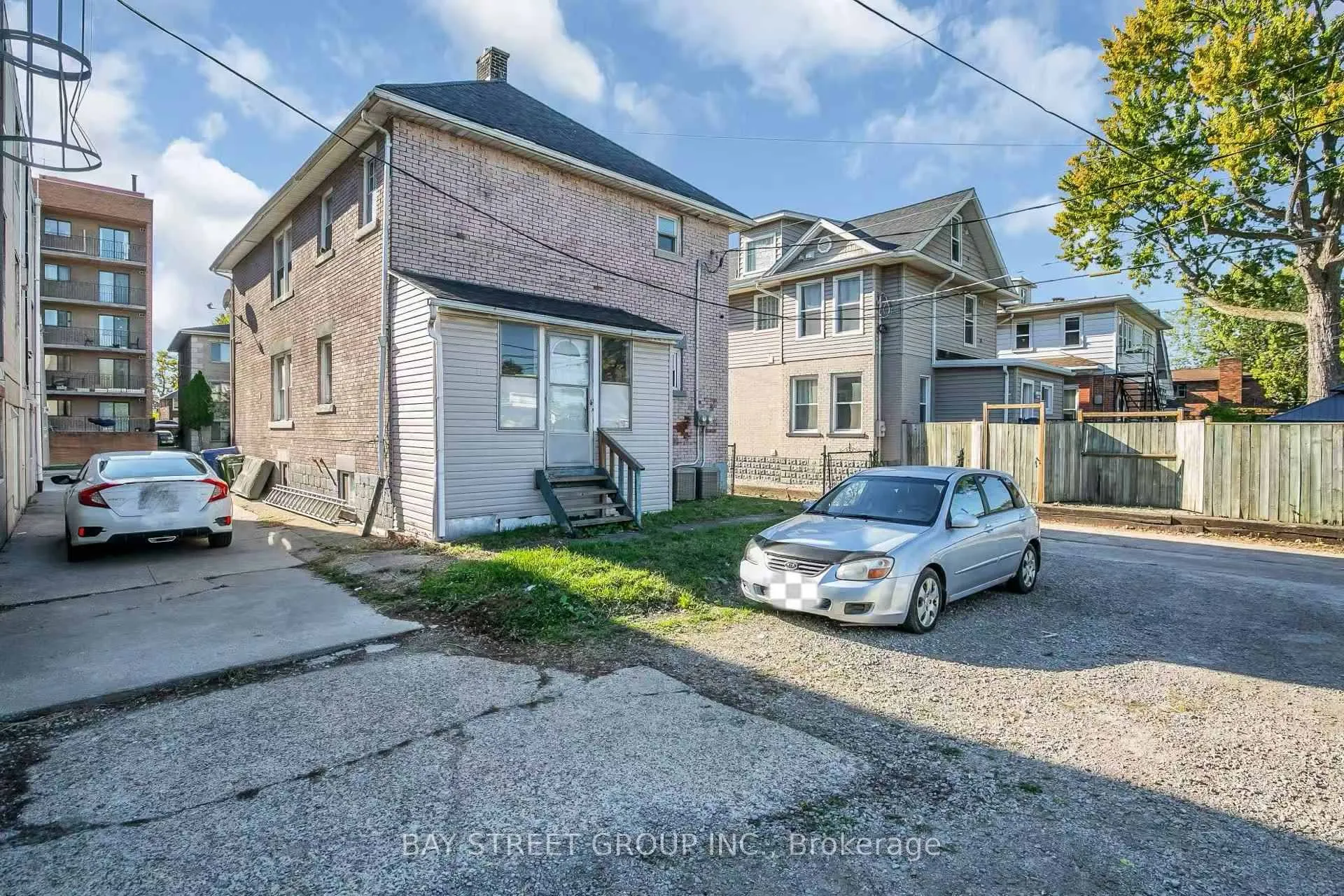 Photo 22 of 280-282 Campbell Avenue, Windsor — HOMEH