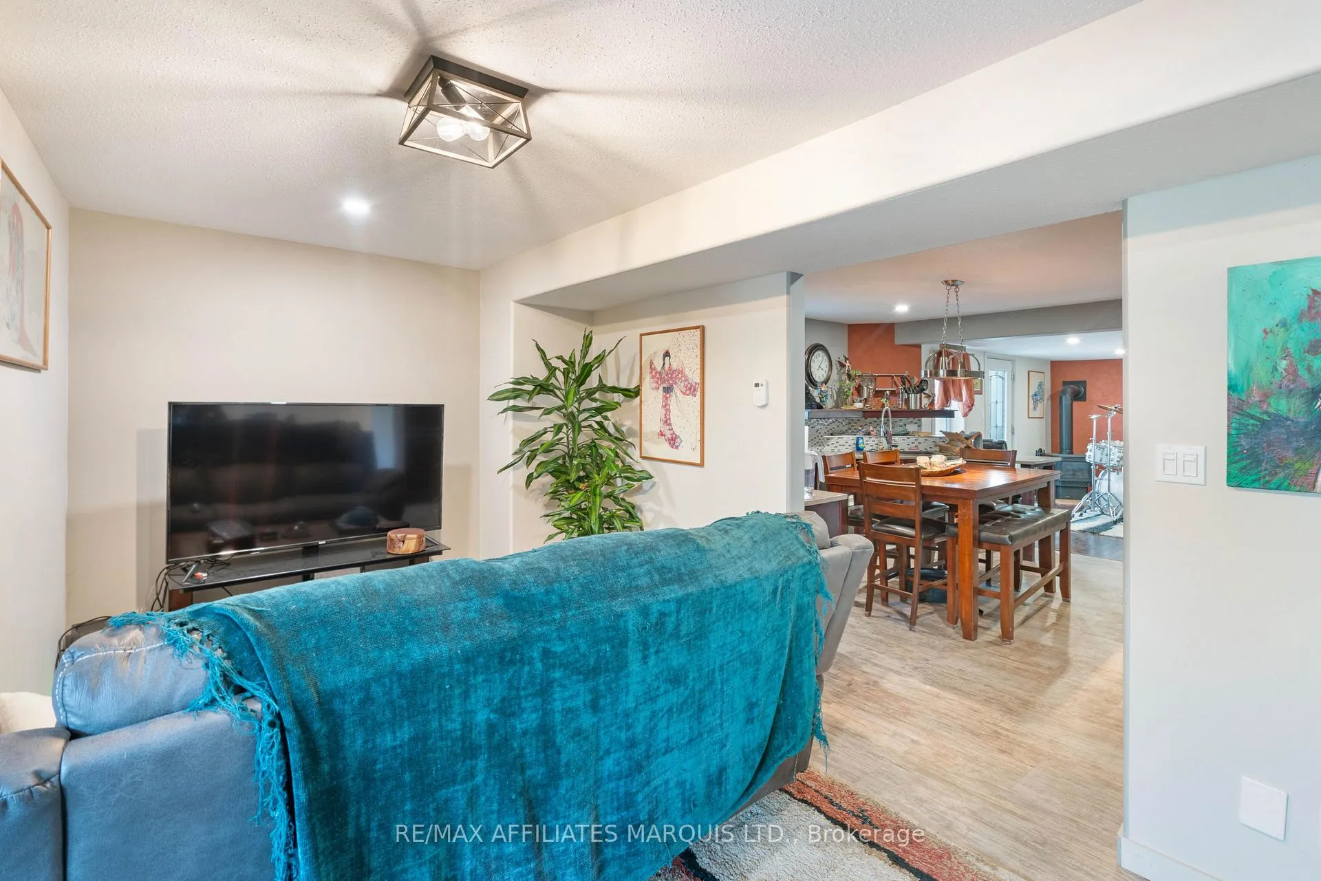 Photo 5 of 310 Belmont Street, Cornwall — HOMEH