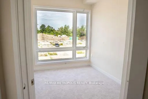Photo 4 of 11 Chiffon Street, Vaughan, Steeles West Industrial — HOMEH