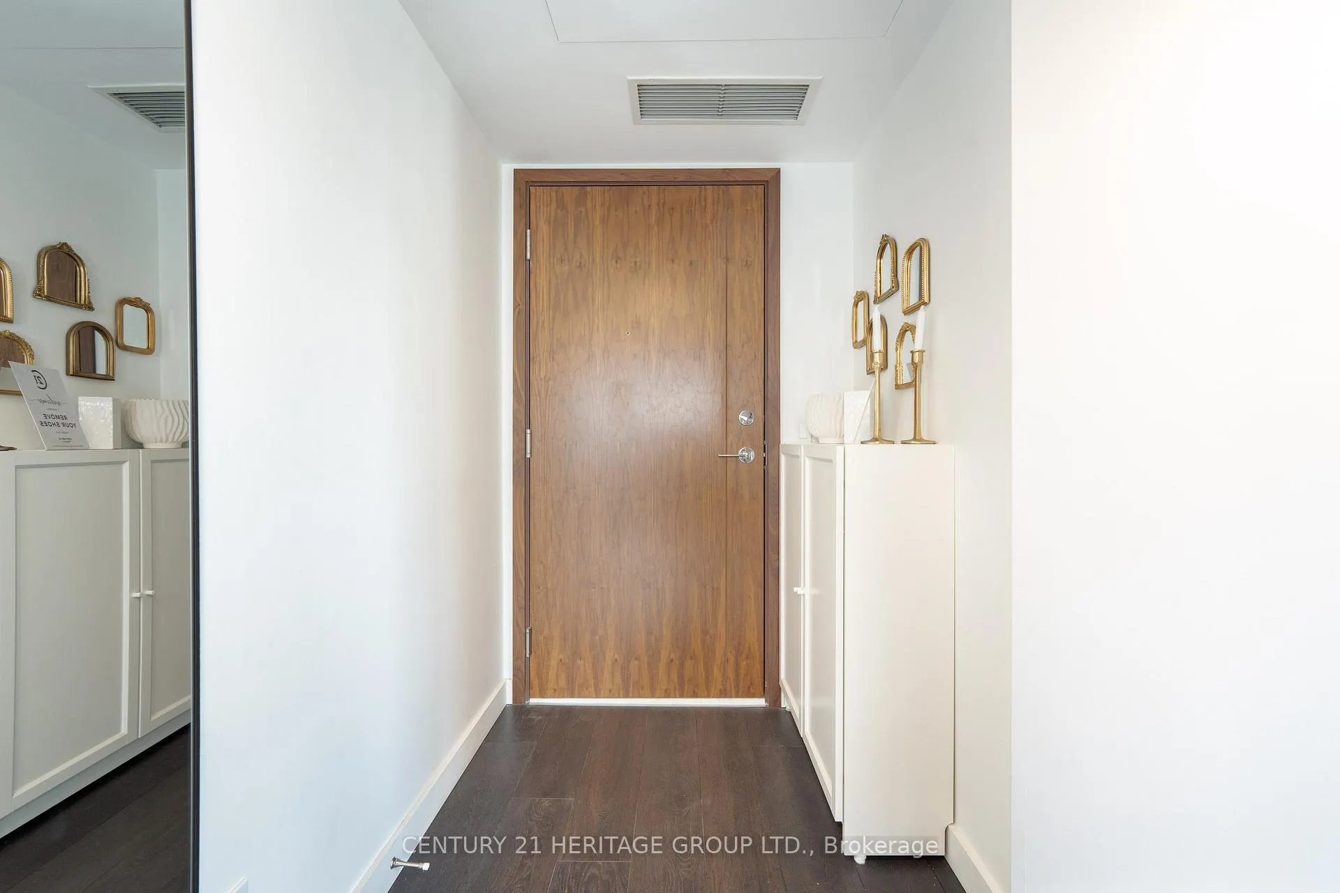 Photo 3 of Unit 4801, 38 Widmer Street, Toronto, Waterfront Communities — HOMEH
