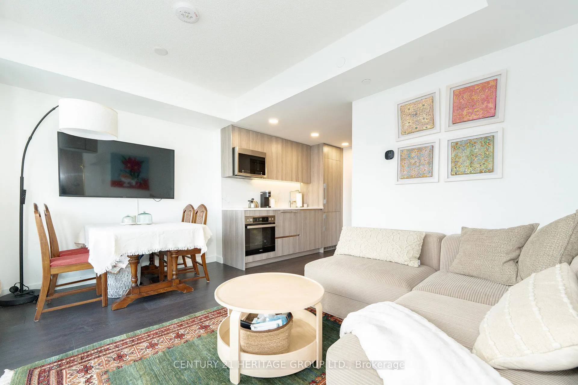 Photo 9 of Unit 4801, 38 Widmer Street, Toronto, Waterfront Communities — HOMEH