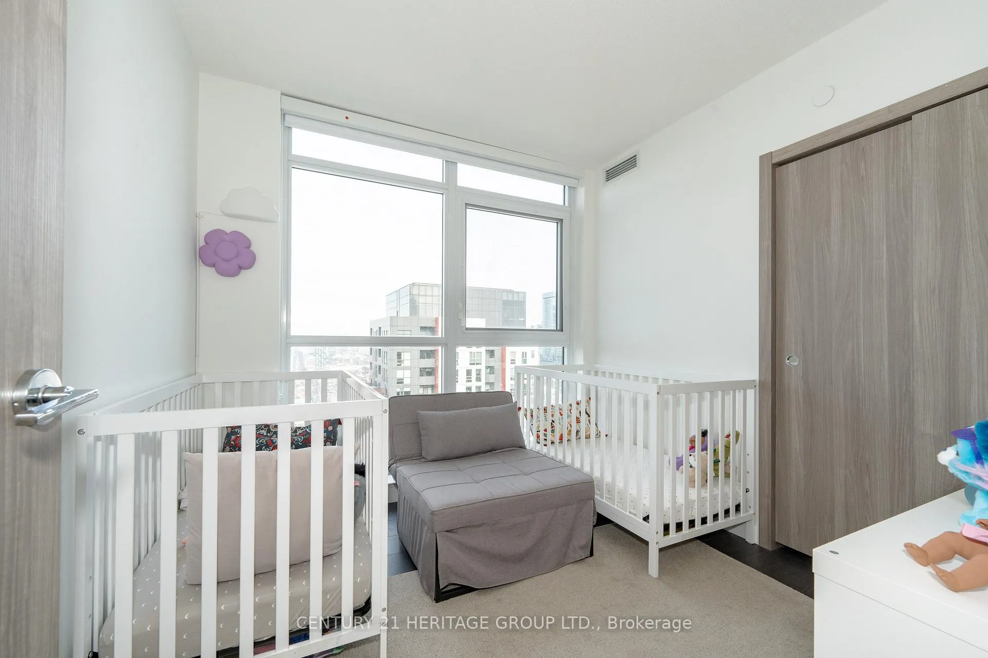 Photo 17 of Unit 4801, 38 Widmer Street, Toronto, Waterfront Communities — HOMEH