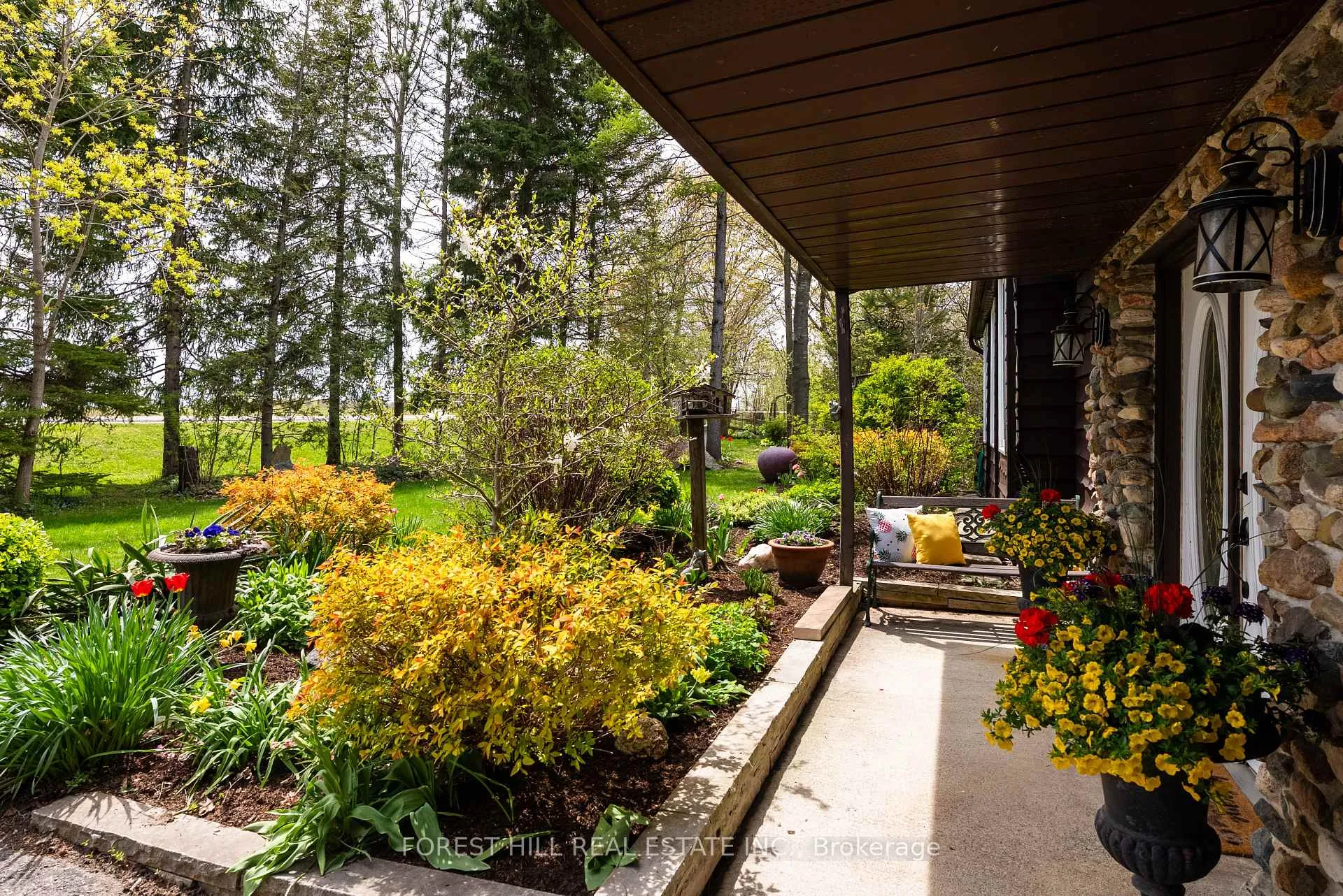 Photo 3 of 1120 Lisbon Road, Wilmot — HOMEH