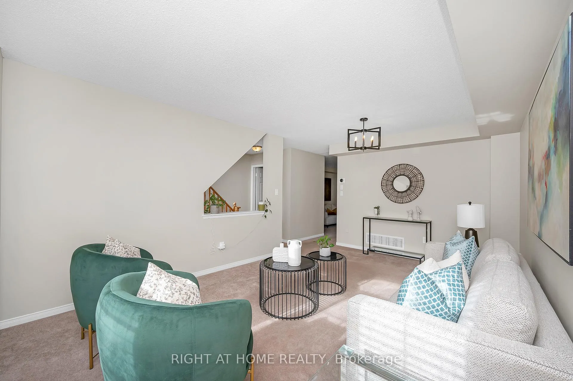 Photo 6 of 107 Bernard Avenue, Brampton, Fletcher's Creek South — HOMEH