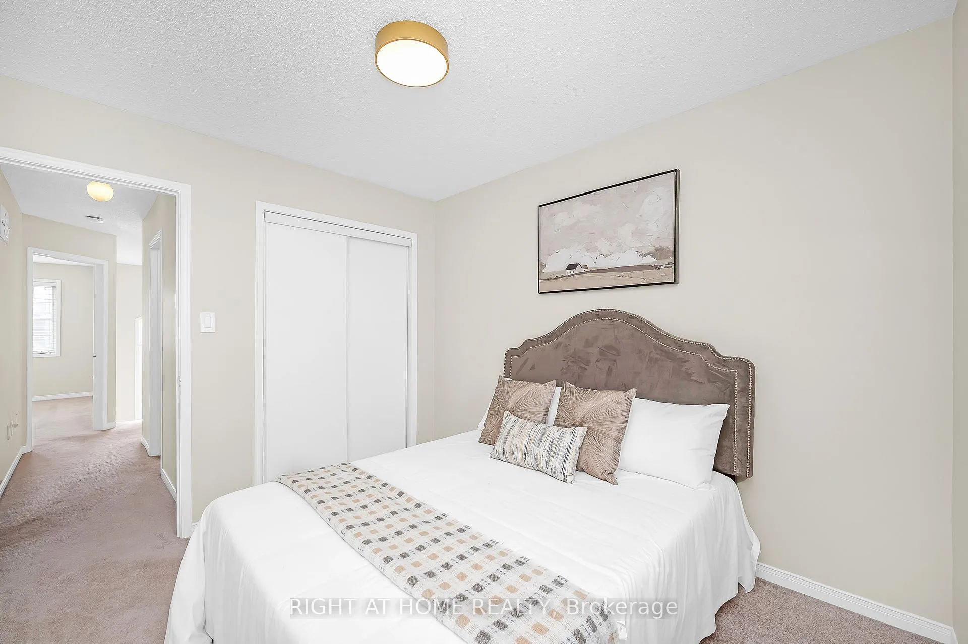 Photo 20 of 107 Bernard Avenue, Brampton, Fletcher's Creek South — HOMEH