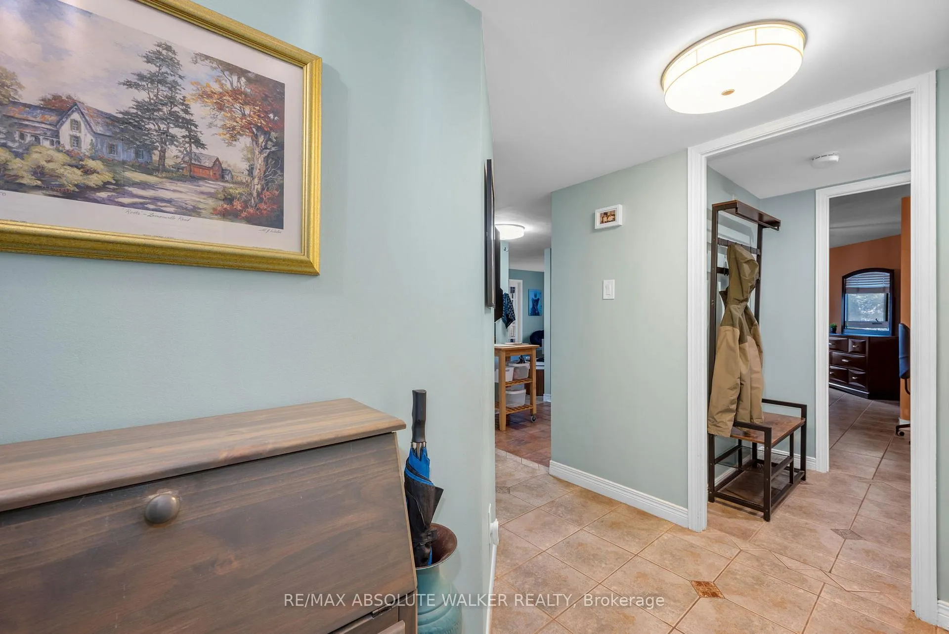 Photo 4 of Unit 113, 540 Cambridge Street S, Ottawa, West Centre Town — HOMEH