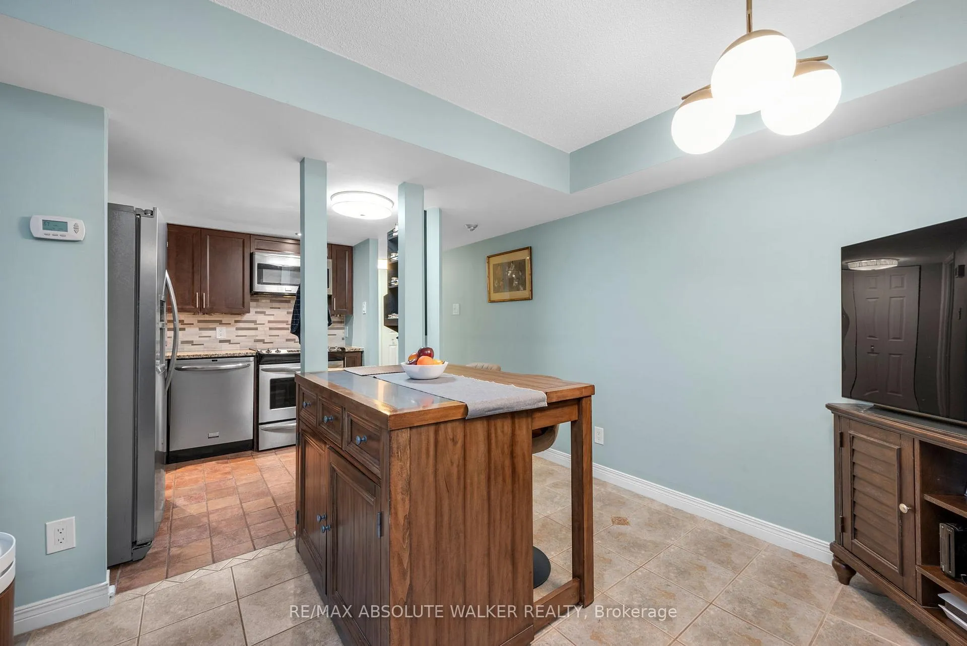 Photo 15 of Unit 113, 540 Cambridge Street S, Ottawa, West Centre Town — HOMEH