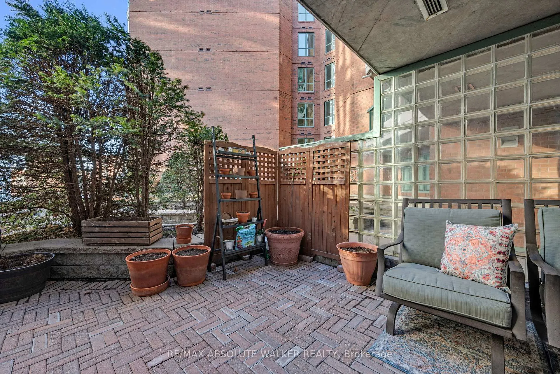 Photo 22 of Unit 113, 540 Cambridge Street S, Ottawa, West Centre Town — HOMEH