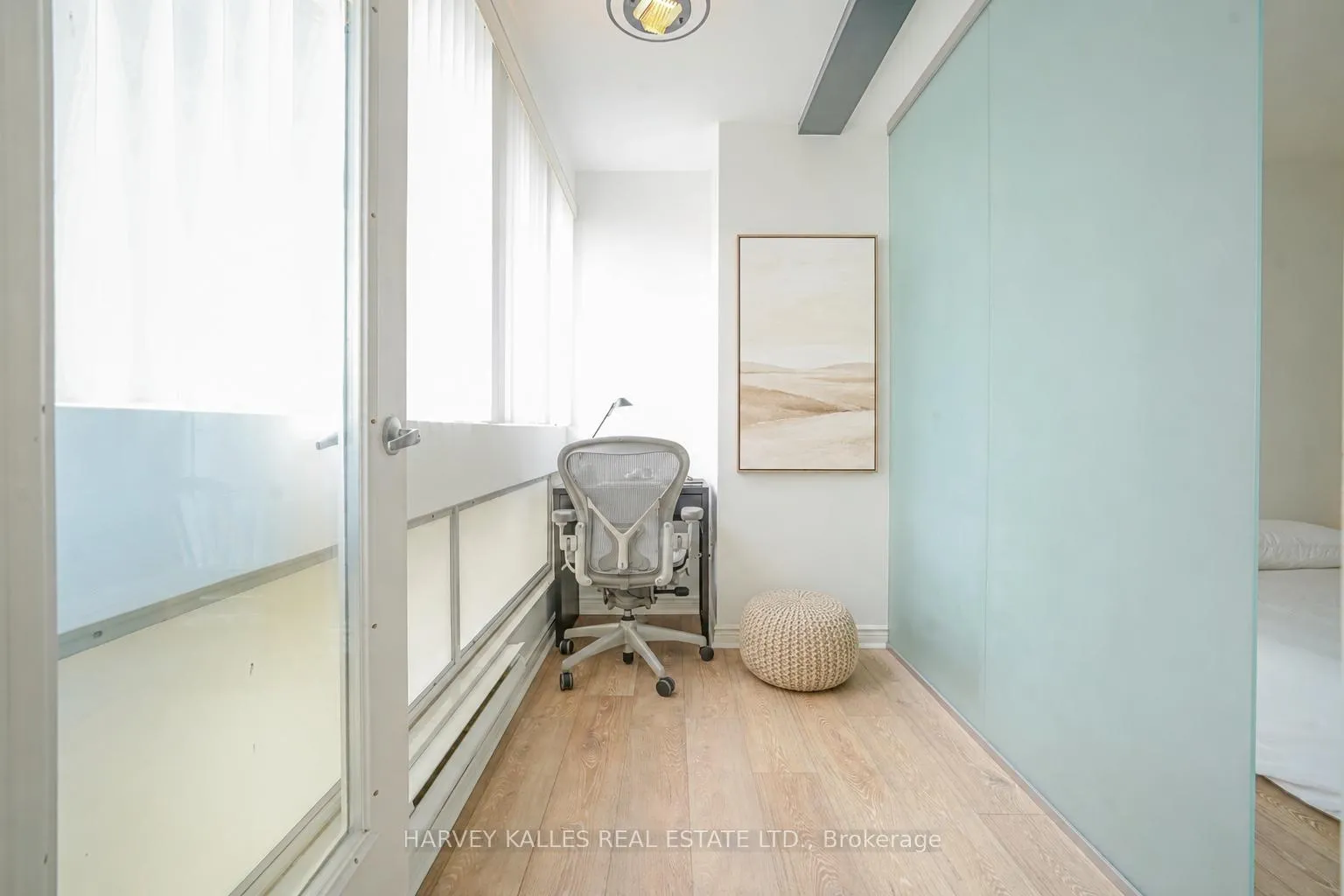 Photo 7 of Unit 609, 7 Broadway Avenue, Toronto, Mount Pleasant West — HOMEH
