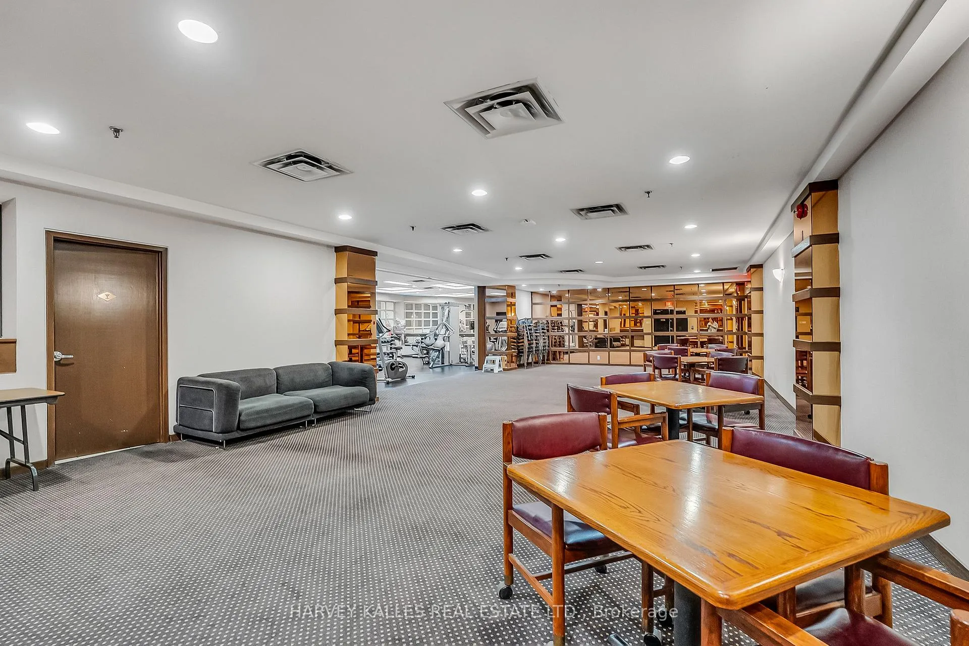 Photo 13 of Unit 609, 7 Broadway Avenue, Toronto, Mount Pleasant West — HOMEH