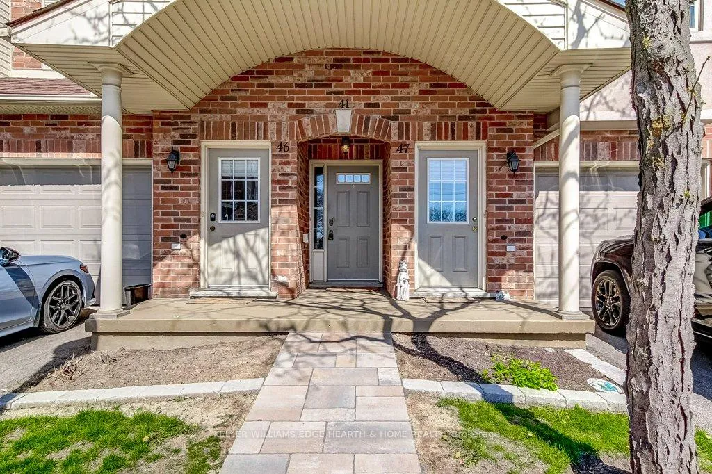 Photo 4 of Unit 41, 4045 Upper Middle Road, Burlington, Rose — HOMEH