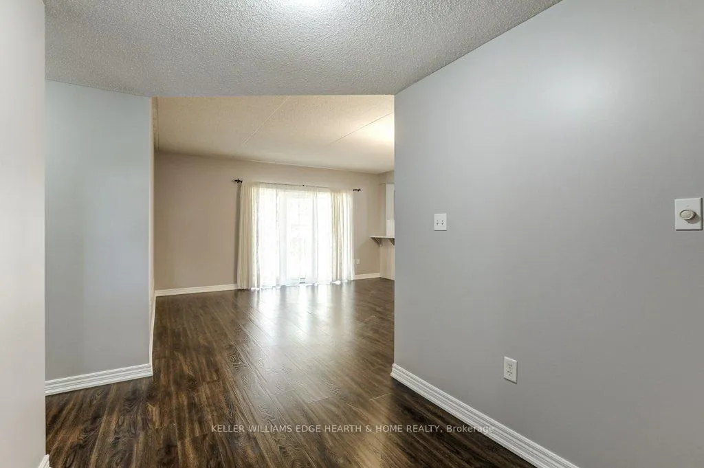 Photo 8 of Unit 41, 4045 Upper Middle Road, Burlington, Rose — HOMEH