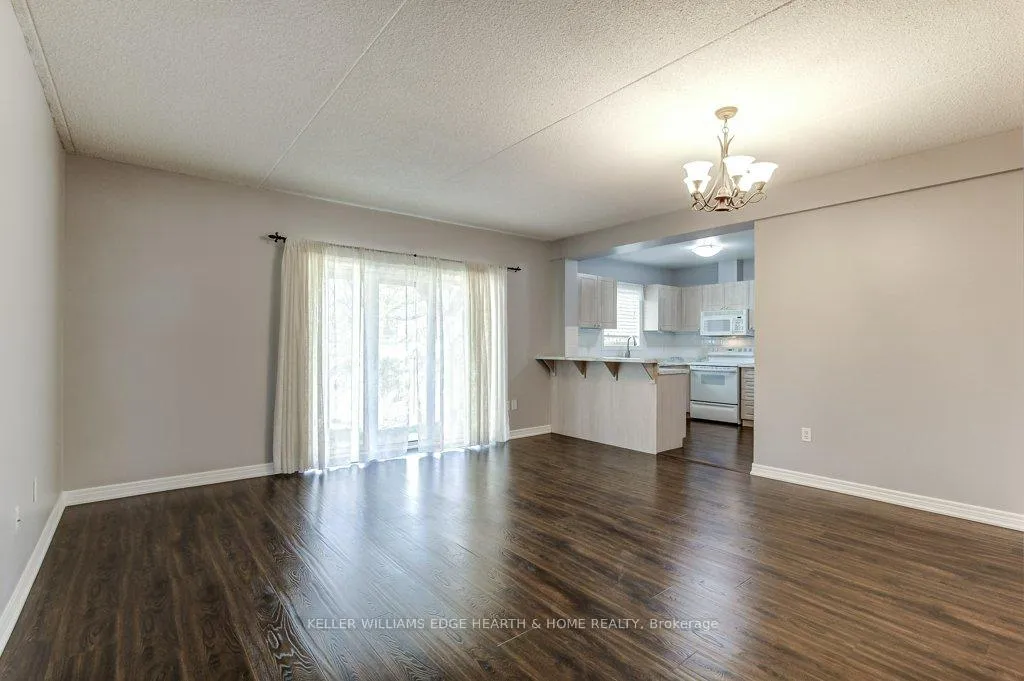 Photo 9 of Unit 41, 4045 Upper Middle Road, Burlington, Rose — HOMEH