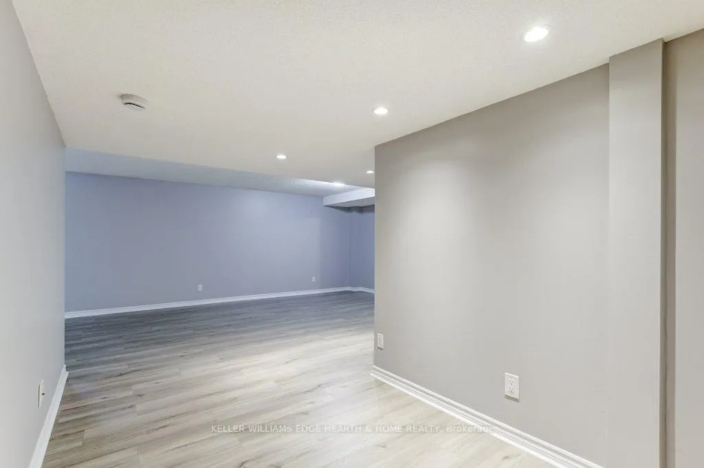 Photo 29 of Unit 41, 4045 Upper Middle Road, Burlington, Rose — HOMEH