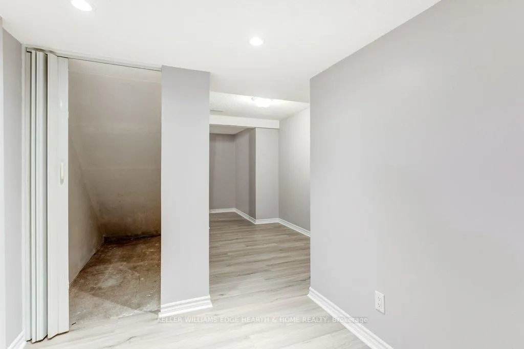 Photo 38 of Unit 41, 4045 Upper Middle Road, Burlington, Rose — HOMEH