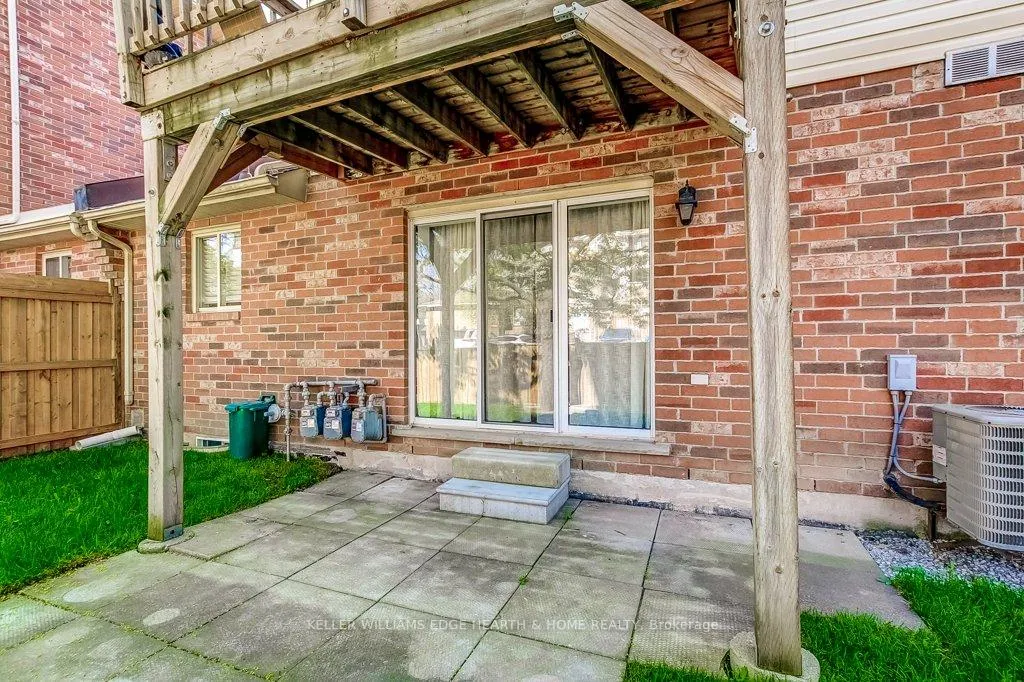 Photo 40 of Unit 41, 4045 Upper Middle Road, Burlington, Rose — HOMEH