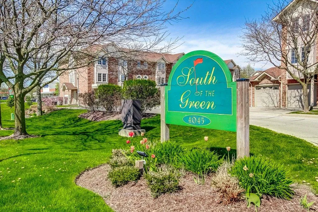 Photo 45 of Unit 41, 4045 Upper Middle Road, Burlington, Rose — HOMEH