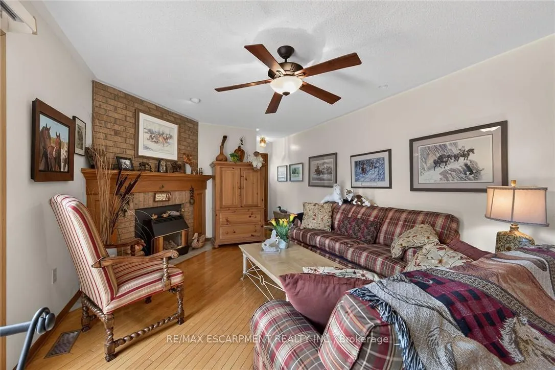 Photo 6 of 10 Normandy Court, Norfolk, Waterford — HOMEH