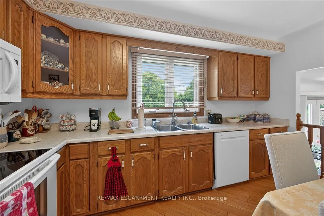 Photo 17 of 10 Normandy Court, Norfolk, Waterford — HOMEH