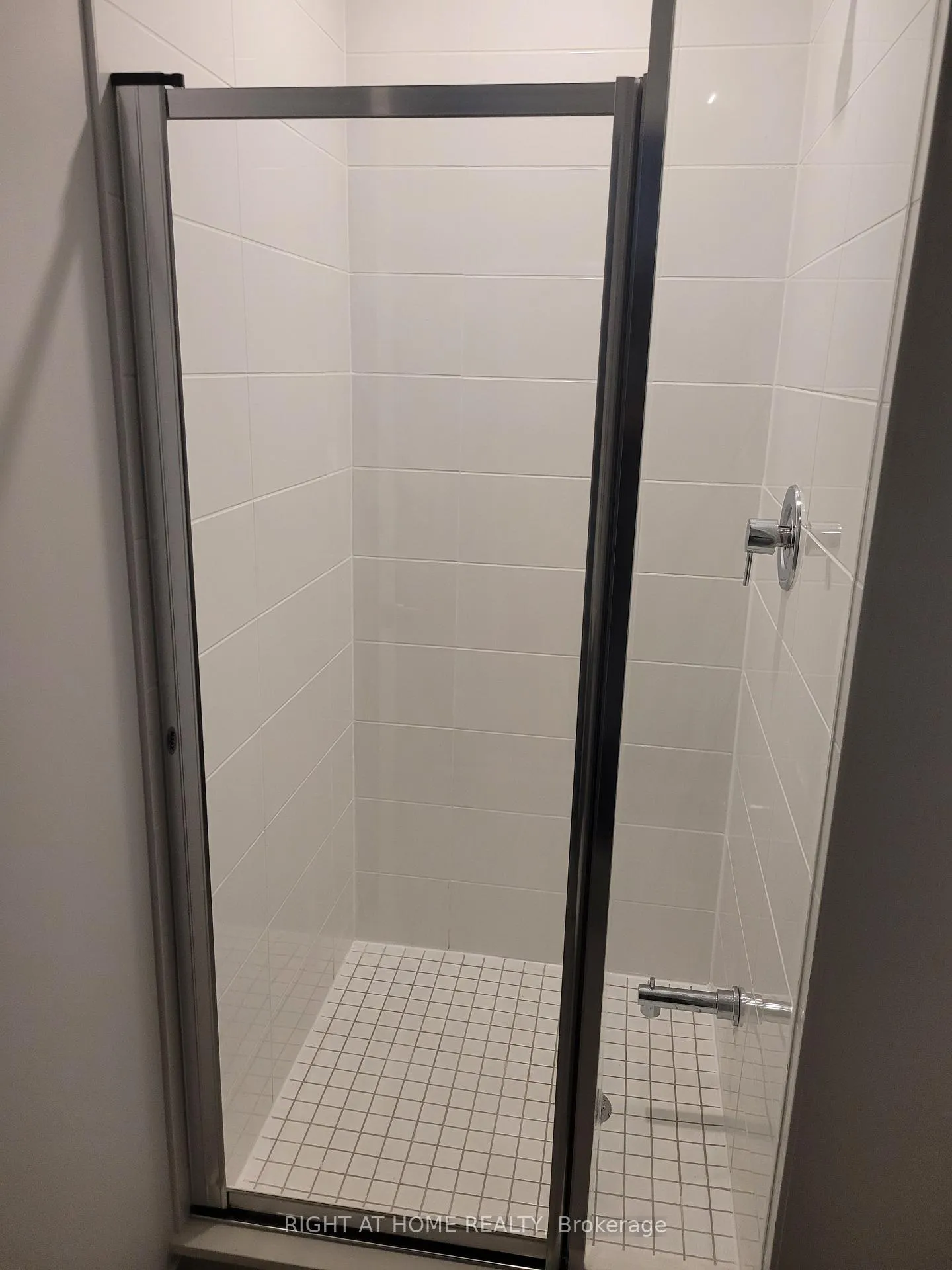 Photo 7 of Unit 508, 225 Veterans Drive N, Brampton, Northwest Brampton — HOMEH