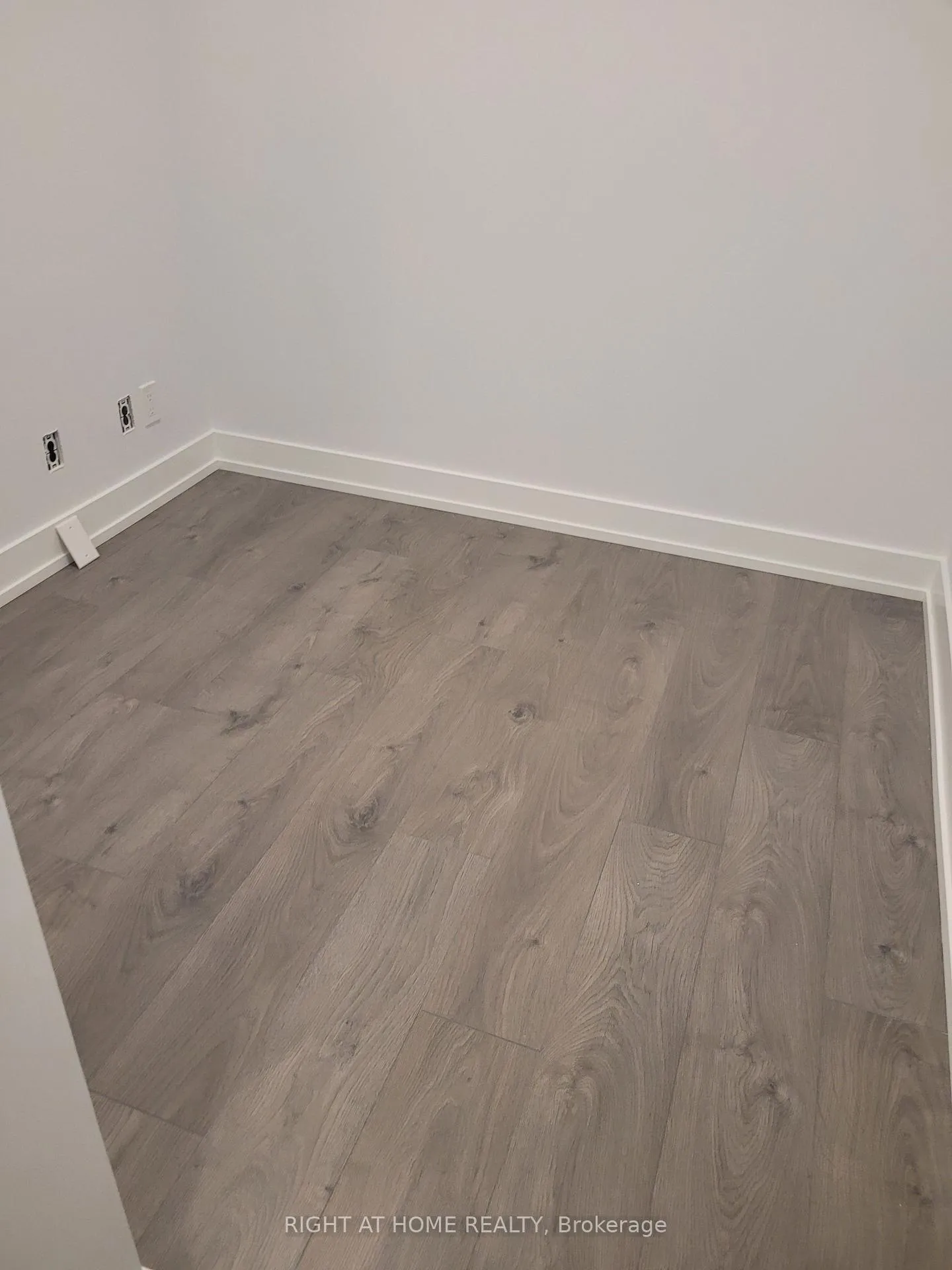 Photo 8 of Unit 508, 225 Veterans Drive N, Brampton, Northwest Brampton — HOMEH