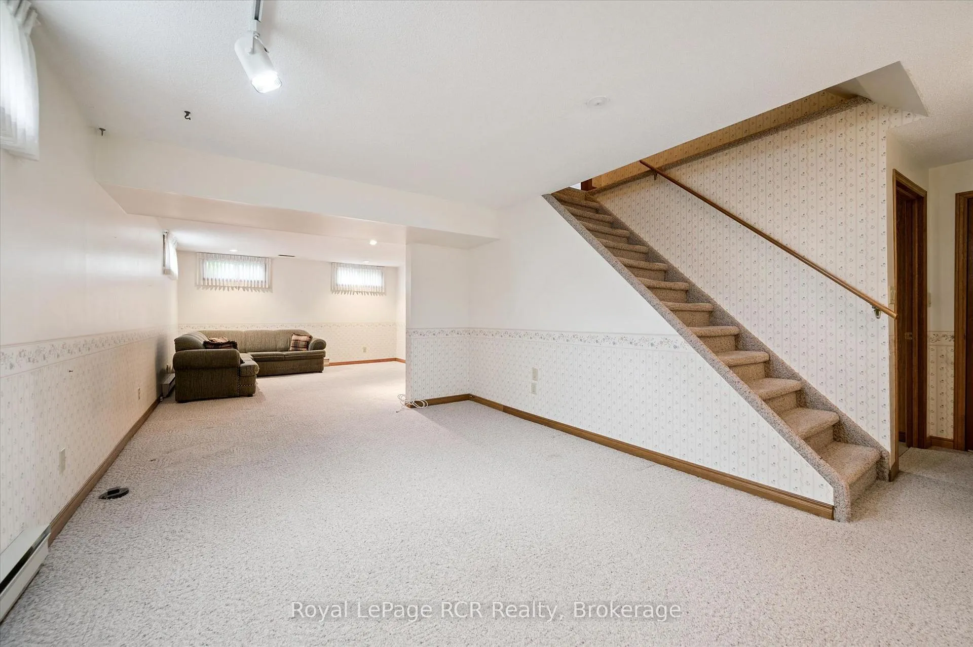 Photo 11 of 5 Jackson Crescent, North Perth, Listowel — HOMEH