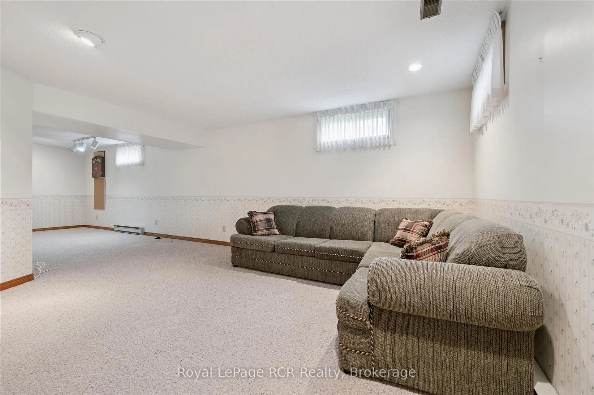 Photo 13 of 5 Jackson Crescent, North Perth, Listowel — HOMEH