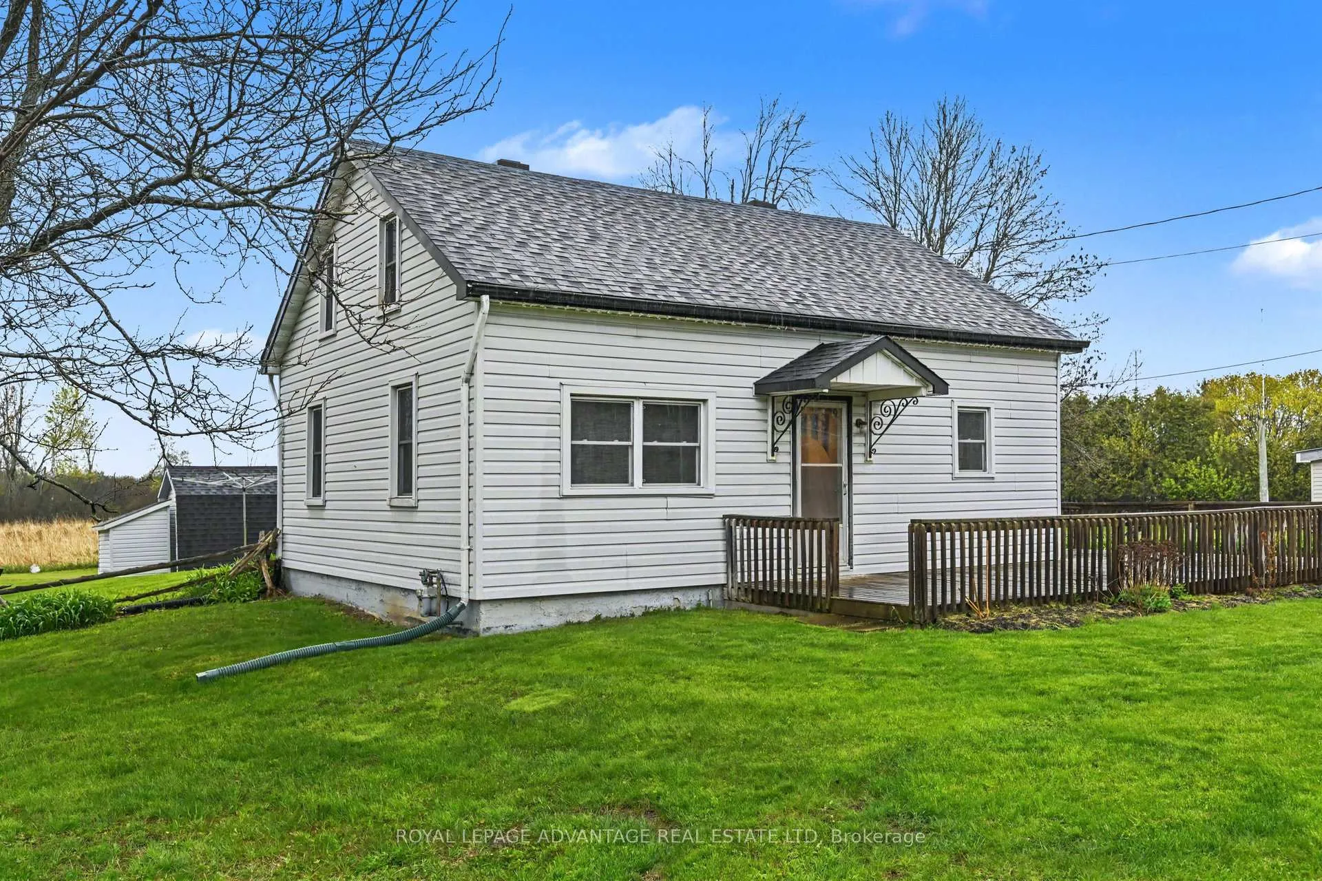 Photo of 3004 Rideau Ferry Road