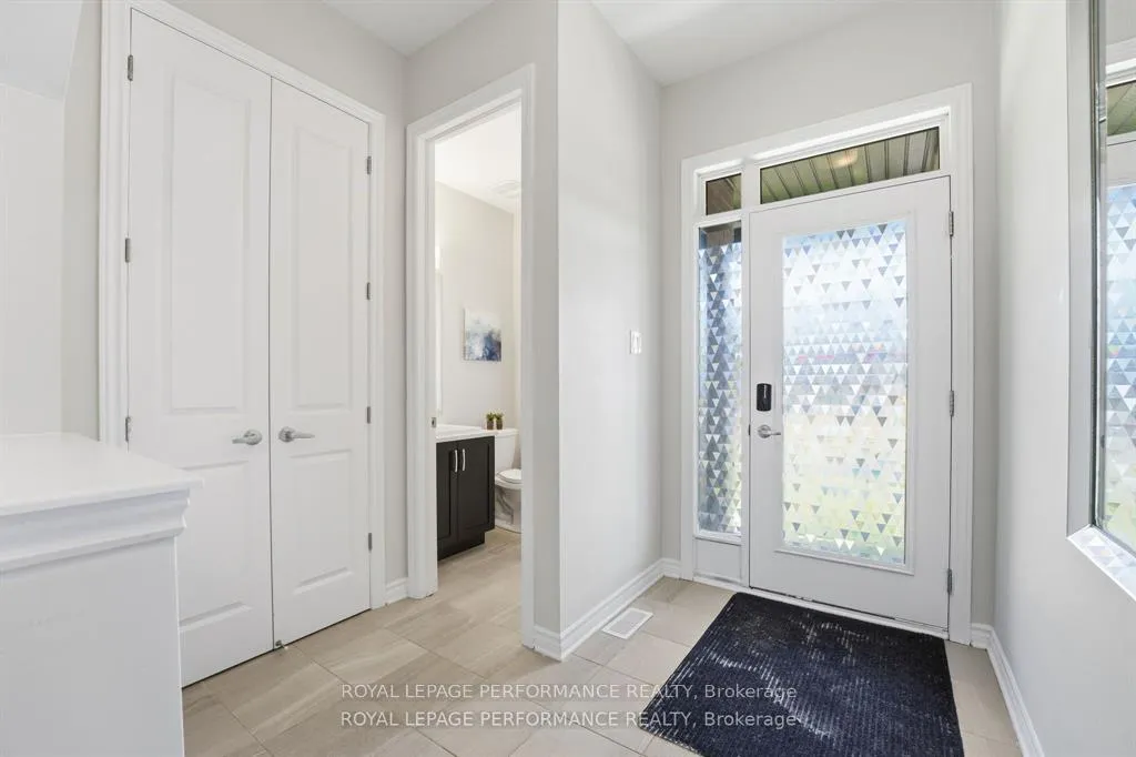 Photo 4 of 162 Lumen Place, Ottawa, Chapel Hill South - Orleans Village — HOMEH