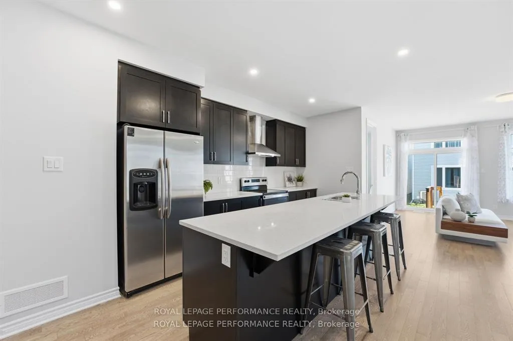 Photo 14 of 162 Lumen Place, Ottawa, Chapel Hill South - Orleans Village — HOMEH