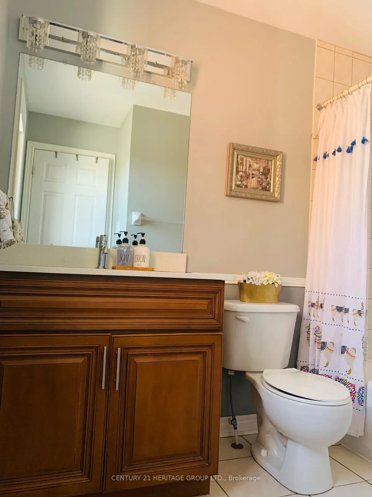 Photo 14 of 101 Bentley Crescent, Barrie, 400 West — HOMEH